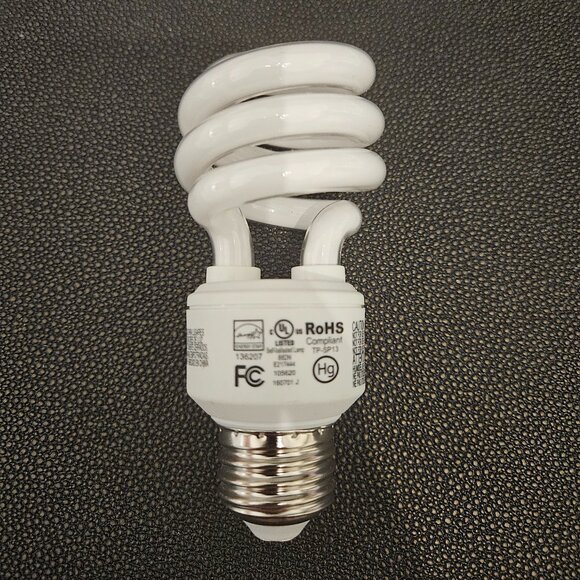 SET OF 3 TOSPO 13 WATT, 2700K & 900 LUMEN SPIRAL COMPACT FLUORESCENT LIGHT BULBS - Picture 3 of 14